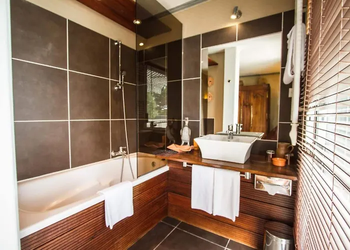 De Charme Le Sud Bretagne ポミシェ