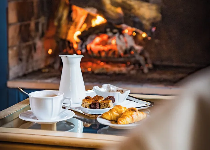 De Charme Le Sud Bretagne Hotel 4*