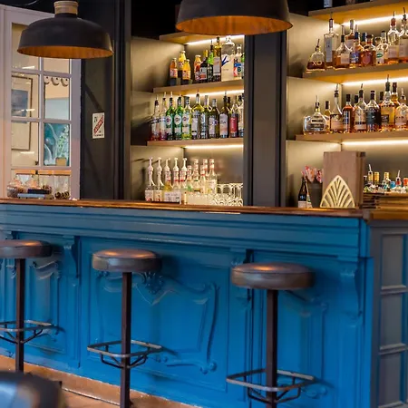 De Charme Le Sud Bretagne Hotel 4*