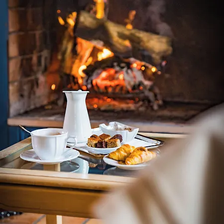 De Charme Le Sud Bretagne Hotel 4*